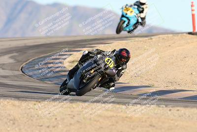 media/Dec-07-2025-CVMA (Sun) [[3e7d2de5dc]]/Race 17-Amateur Formula Middleweight/